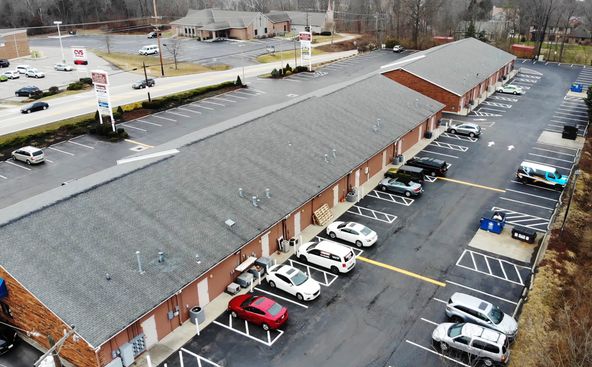 Glen Este Village Centre: 956 Old State Route 74, Batavia, OH 45103
